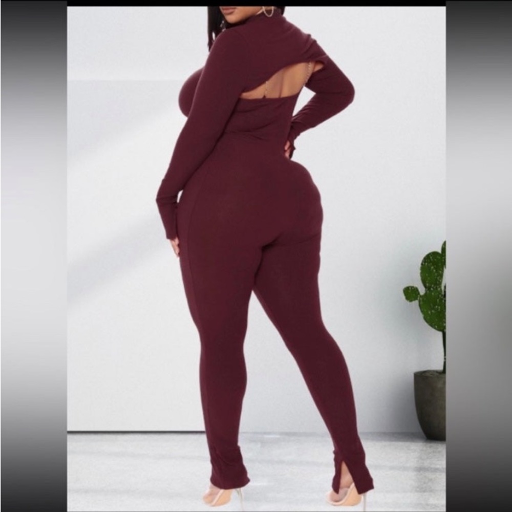 BURGUNDY RIBBED LONG-SLEEVE JUMPSUIT - Picture 3 of 6